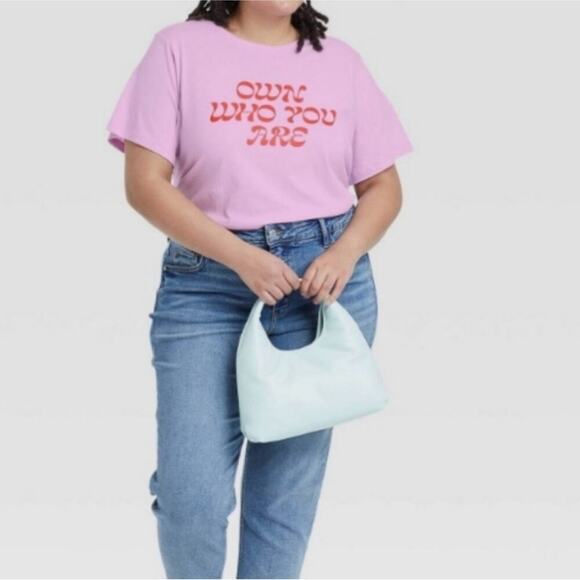 Women's Plus Size Short Sleeve Graphic T-Shirt NWT Ava & Viv Lavender 2X - Picture 3 of 3